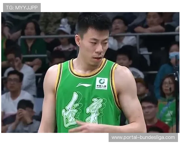 张镇麟加盟上海男篮，坦言转会因家庭与发展双因素